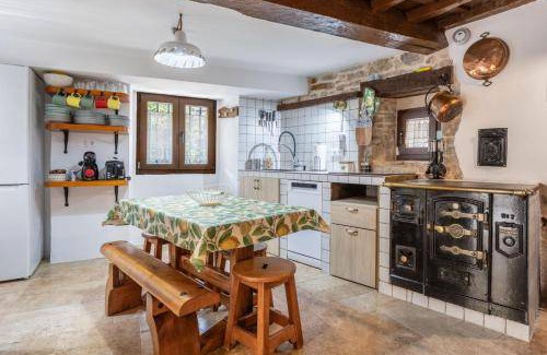 Potes House | 100 m² House ∙ 3 bedrooms ∙ 7 guests