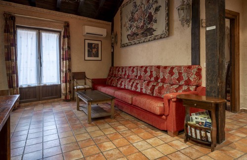 Lerma House | 100 m² House ∙ 6 bedrooms ∙ 12 guests