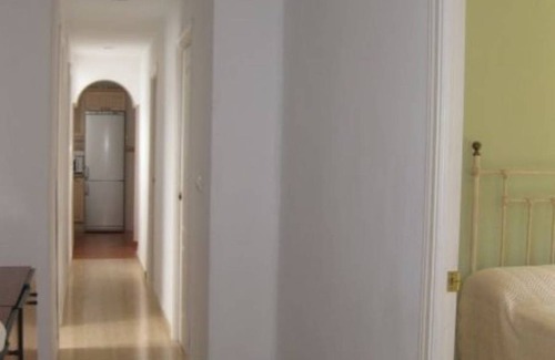 Perchel Norte Resort | 100 m² Private room ∙ 1 bedroom ∙ 1 guest