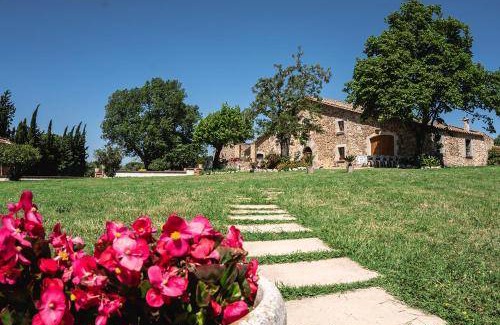 Caldes de Malavella House | 1000 m² House ∙ 8 bedrooms ∙ 20 guests