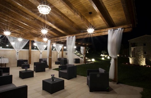Cornella del Terri Villa | 1000 m² Villa ∙ 8 bedrooms ∙ 23 guests