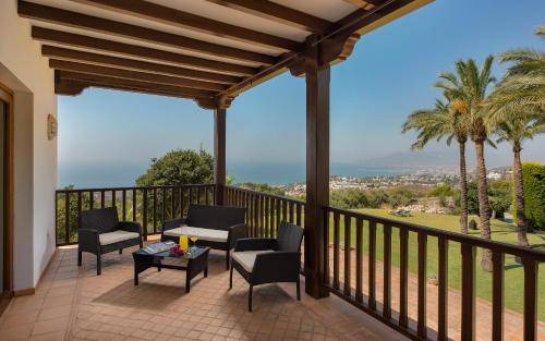Malaga-Este Villa | 1000 m² Villa ∙ 5 bedrooms ∙ 12 guests