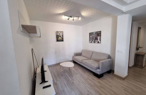 Distrito Llano Apartment | 103A Apartamento moderno 2 habitaciones