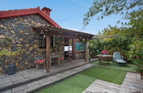 La Guancha House | 104 m² Finca ∙ 2 bedrooms ∙ 4 guests