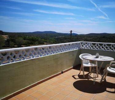 Estopinan del Castillo Cabin | 110 m² Lodge ∙ 4 bedrooms ∙ 8 guests