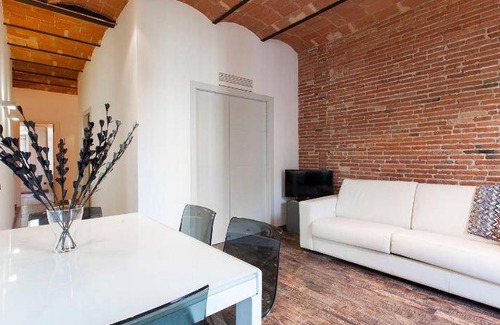 El Poble-sec Apartment | 110 m² Apartment ∙ 6 bedrooms ∙ 9 guests