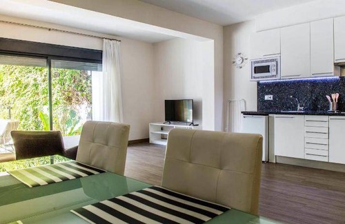 Carihuela Apartment | 110 m² Apartment ∙ 2 bedrooms ∙ 127 guests