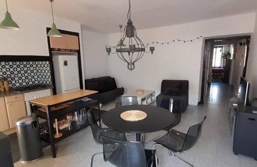 Calella Apartment | 110 m² Apartment ∙ 3 bedrooms ∙ 7 guests