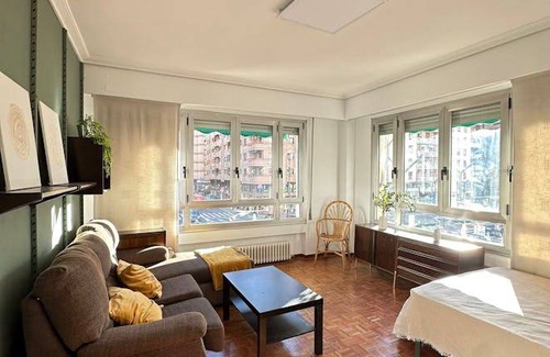 Logrono City Centre Resort | 110 m² Private room ∙ 1 bedroom ∙ 1 guest