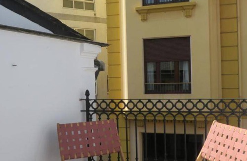 Lugo Apartment | 110 m² Serviced apartment ∙ 2 bedrooms ∙ 6 guests