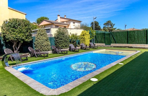Sils Villa | 110 m² Villa ∙ 4 bedrooms ∙ 8 guests