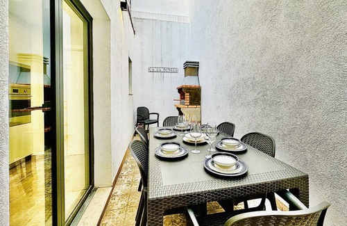Sant Feliu de Guixols Villa | 115 m² Villa ∙ 3 bedrooms ∙ 7 guests