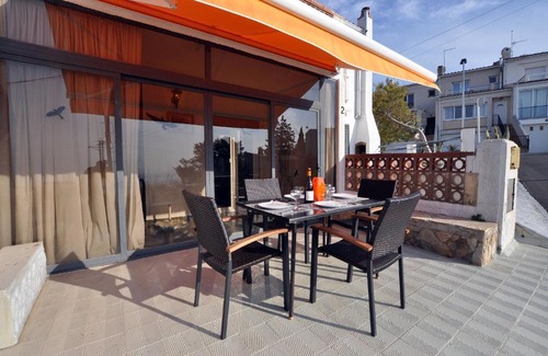 Almadraba-Canyelles House | 1169 Los Angeles