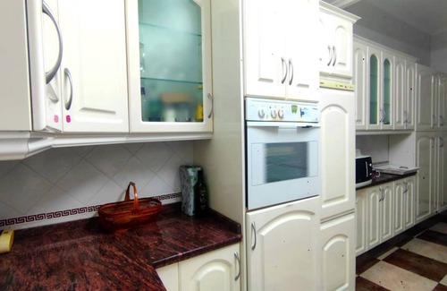 Almeria Centro Resort | 117 m² Private room ∙ 1 bedroom ∙ 6 guests