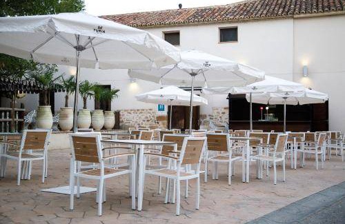 Monreal del Campo Hotel | 12 m² Hotel ∙ 3 guests