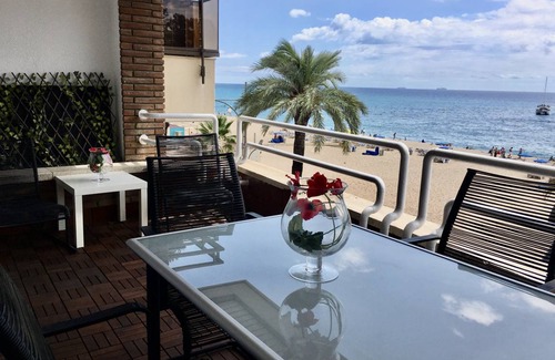 Lloret Town Center Apartment | 120 m² Apartment ∙ 3 bedrooms ∙ 8 guests