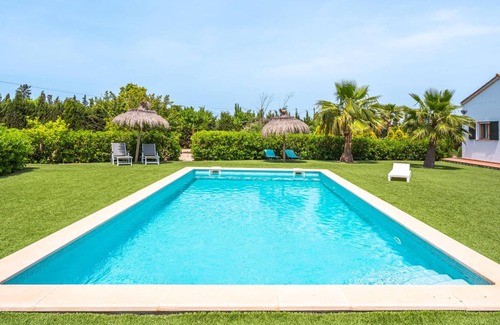Santa Maria del Cami House | 120 m² Finca ∙ 4 bedrooms ∙ 8 guests