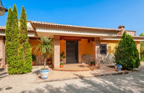 Los Villares House | 120 m² House ∙ 2 bedrooms ∙ 4 guests