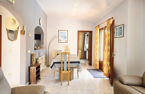 L'Escala Villa | 124 m² Villa ∙ 3 bedrooms ∙ 6 guests