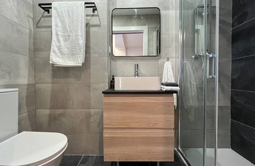 La Corredoria y Ventanielles Apartment | 125 m² Apartment ∙ 5 bedrooms ∙ 9 guests