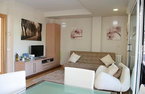Villanane House | 125 m² House ∙ 3 bedrooms ∙ 6 guests