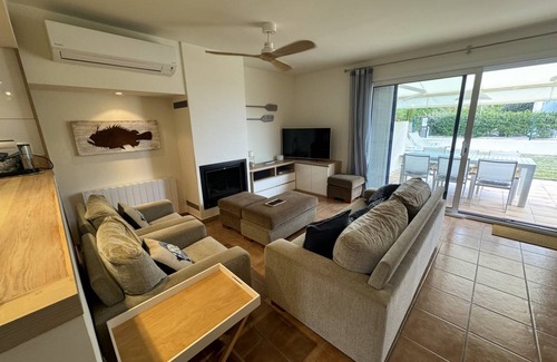 Mas Pinell House | 128 m² House ∙ 3 bedrooms ∙ 6 guests