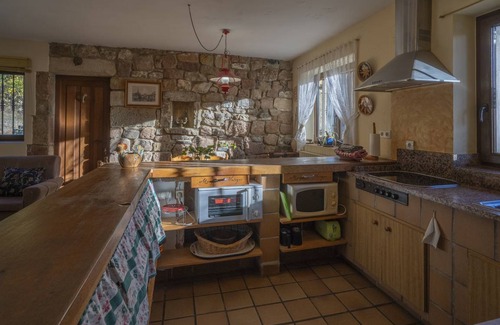 Santa Maria de Redondo House | 130 m² House ∙ 4 bedrooms ∙ 6 guests