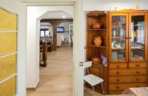 Navamuel House | 130 m² House ∙ 4 bedrooms ∙ 8 guests