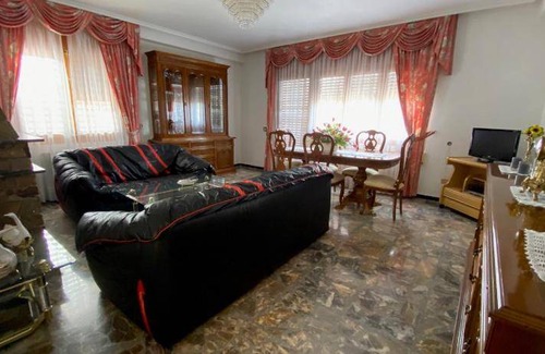 Ateca House | 130 m² House ∙ 4 bedrooms ∙ 7 guests
