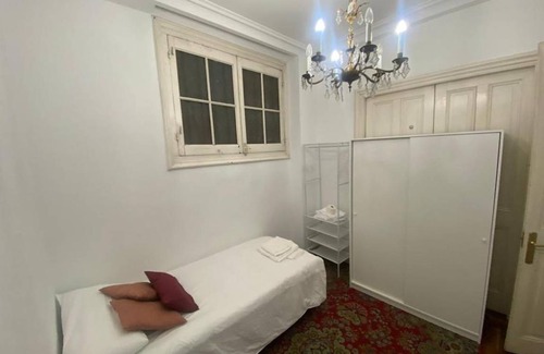 Bilbao City Centre Resort | 135 m² Private room ∙ 1 bedroom ∙ 1 guest