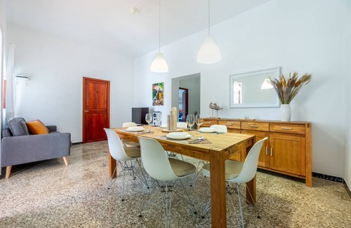 Pilar de la Mola House | 140 m² House ∙ 4 bedrooms ∙ 6 guests