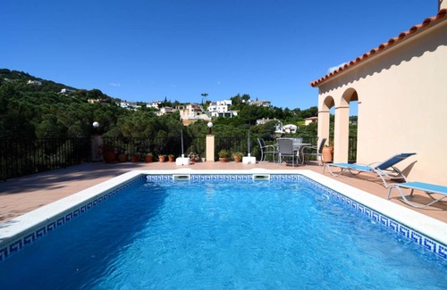 Begur Villa | 146 m² Villa ∙ 3 bedrooms ∙ 6 guests
