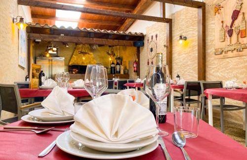 Berlanga de Duero Hotel | 15 m² Hotel ∙ 2 guests