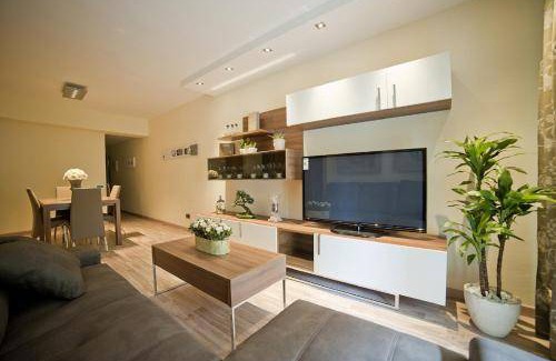 El Baix Guinardo Apartment | 150 m² Apartment ∙ 4 bedrooms ∙ 8 guests
