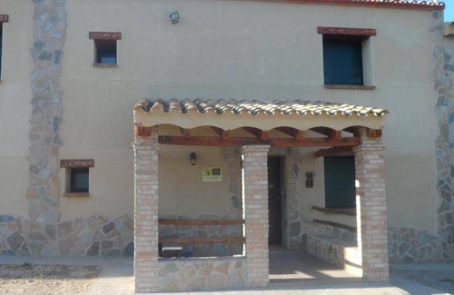 Alpera House | 150 m² House ∙ 5 bedrooms ∙ 12 guests