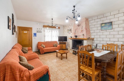 Calar de la Santa House | 150 m² House ∙ 4 bedrooms ∙ 8 guests