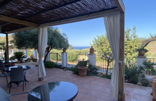 La Parata House | 150 m² House ∙ 2 bedrooms ∙ 4 guests