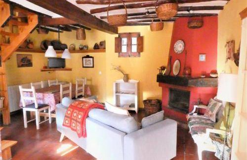 Trevijano House | 150 m² House ∙ 3 bedrooms ∙ 8 guests