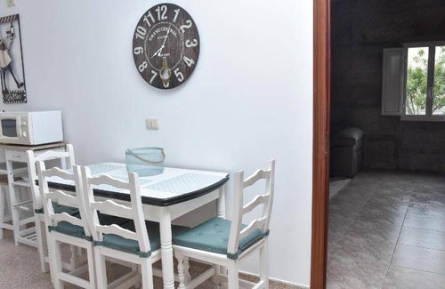 San Cibrao Das Vinas House | 150 m² House ∙ 4 bedrooms ∙ 7 guests