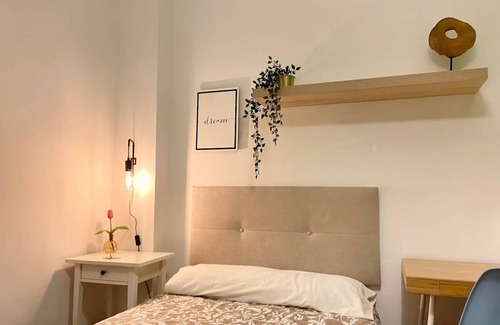 Bilbao City Centre Resort | 150 m² Private room ∙ 1 bedroom ∙ 1 guest