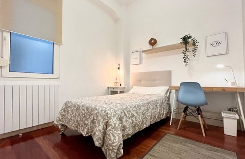 Bilbao City Centre Resort | 150 m² Private room ∙ 1 bedroom ∙ 1 guest
