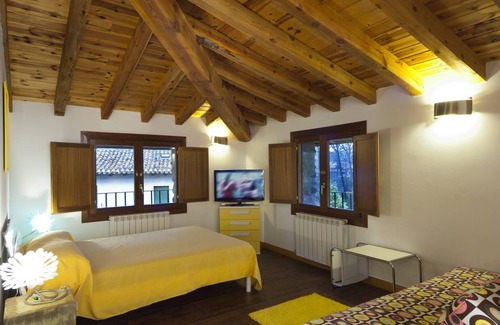 Torrecilla en Cameros House | 160 m² Farmhouse ∙ 3 bedrooms ∙ 9 guests