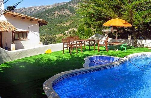 Majada Carrasca House | 160 m² House ∙ 4 bedrooms ∙ 13 guests