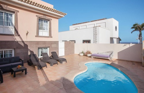 Arenas del Mar Villa | 160 m² Villa ∙ 5 bedrooms ∙ 12 guests
