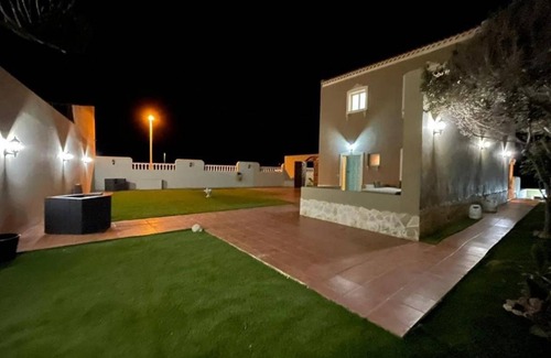 Arenas del Mar Villa | 170 m² Villa ∙ 2 bedrooms ∙ 4 guests