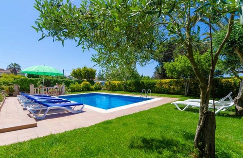 Lloret Blau Villa | 170 m² Villa ∙ 5 bedrooms ∙ 12 guests