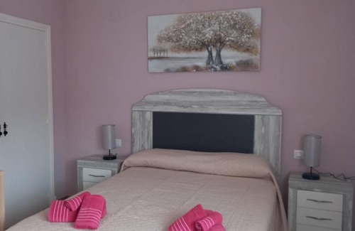 Castejon de Valdejasa Ski Chalet | 180 m² Chalet ∙ 4 bedrooms ∙ 7 guests