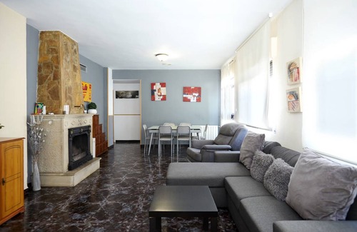 Jamilena House | 180 m² House ∙ 3 bedrooms ∙ 8 guests