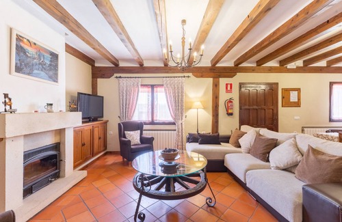 Rades de Abajo House | 180 m² House ∙ 5 bedrooms ∙ 11 guests