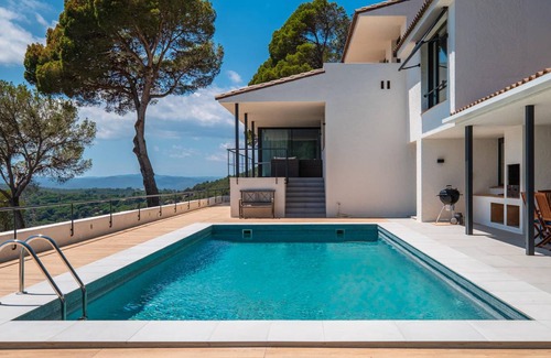 Aiguablava Villa | 190 m² Villa ∙ 3 bedrooms ∙ 6 guests